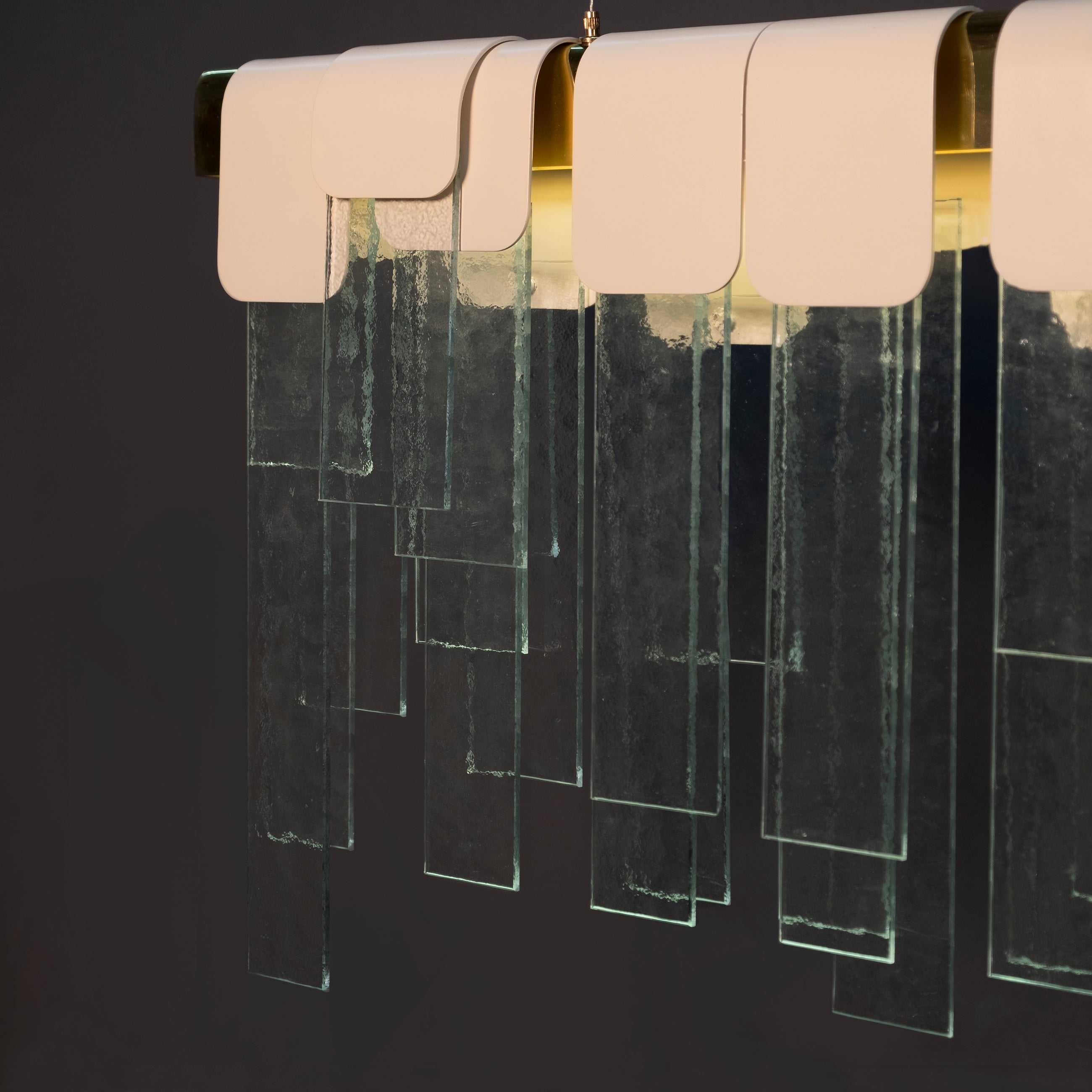 FROSTLIGHT SUSPENSION LAMP