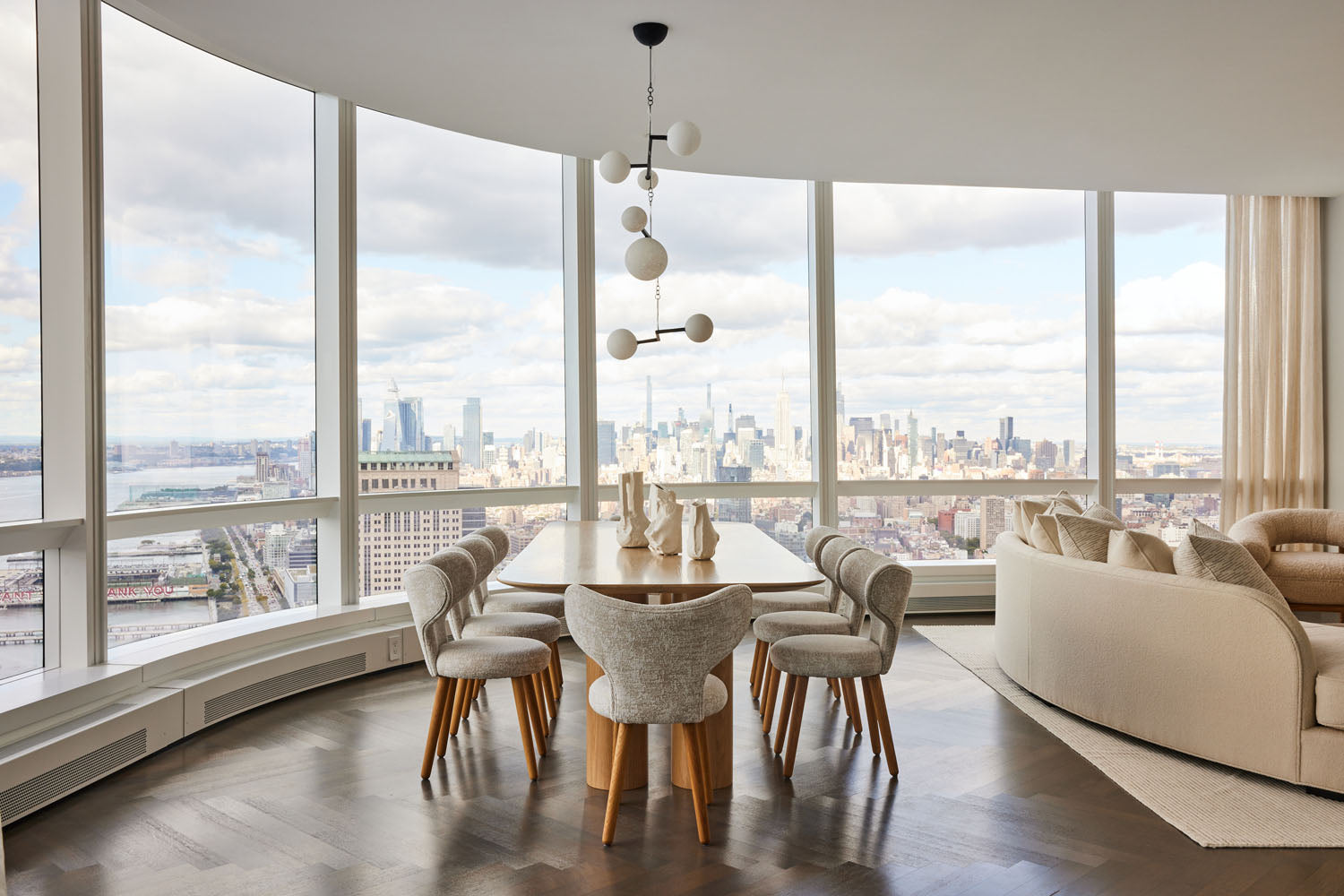 CURATED PERSPECTIVES ON DESIGN, SOURCING & STYLING