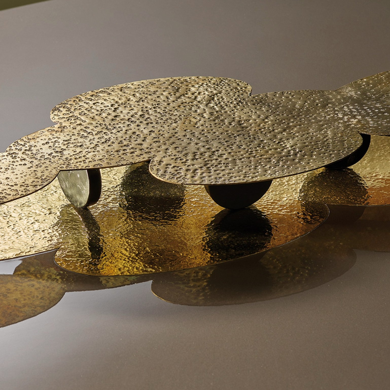 GOLD FOREST DINING TABLE