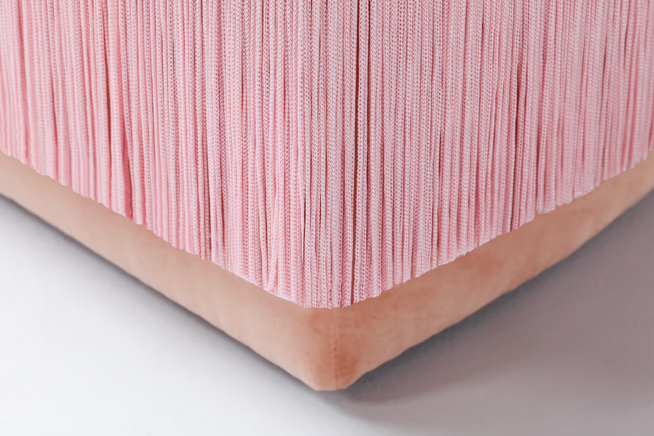 LA FOLIE ARMCHAIR