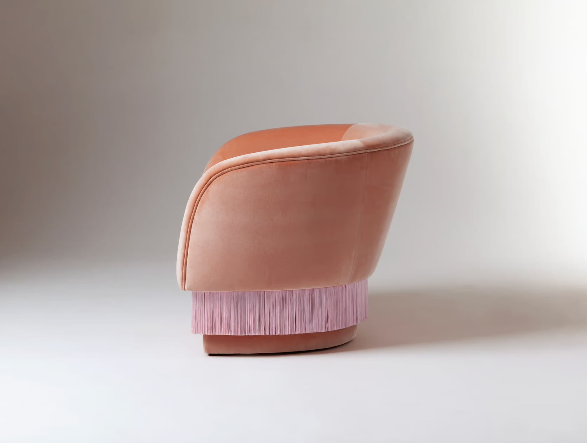 LA FOLIE ARMCHAIR