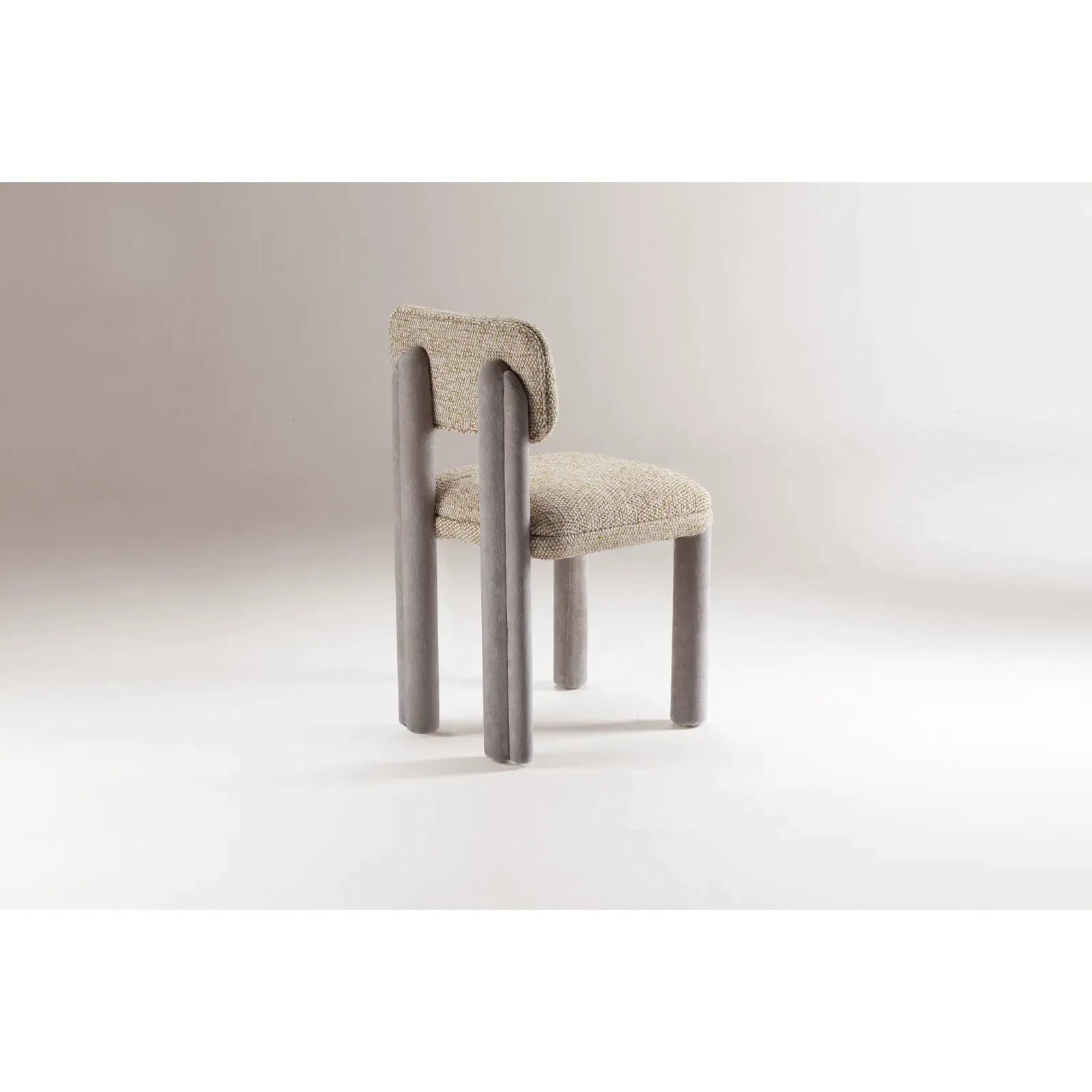 CAMELIA CHAIR - Chair - Dooq - AIRE