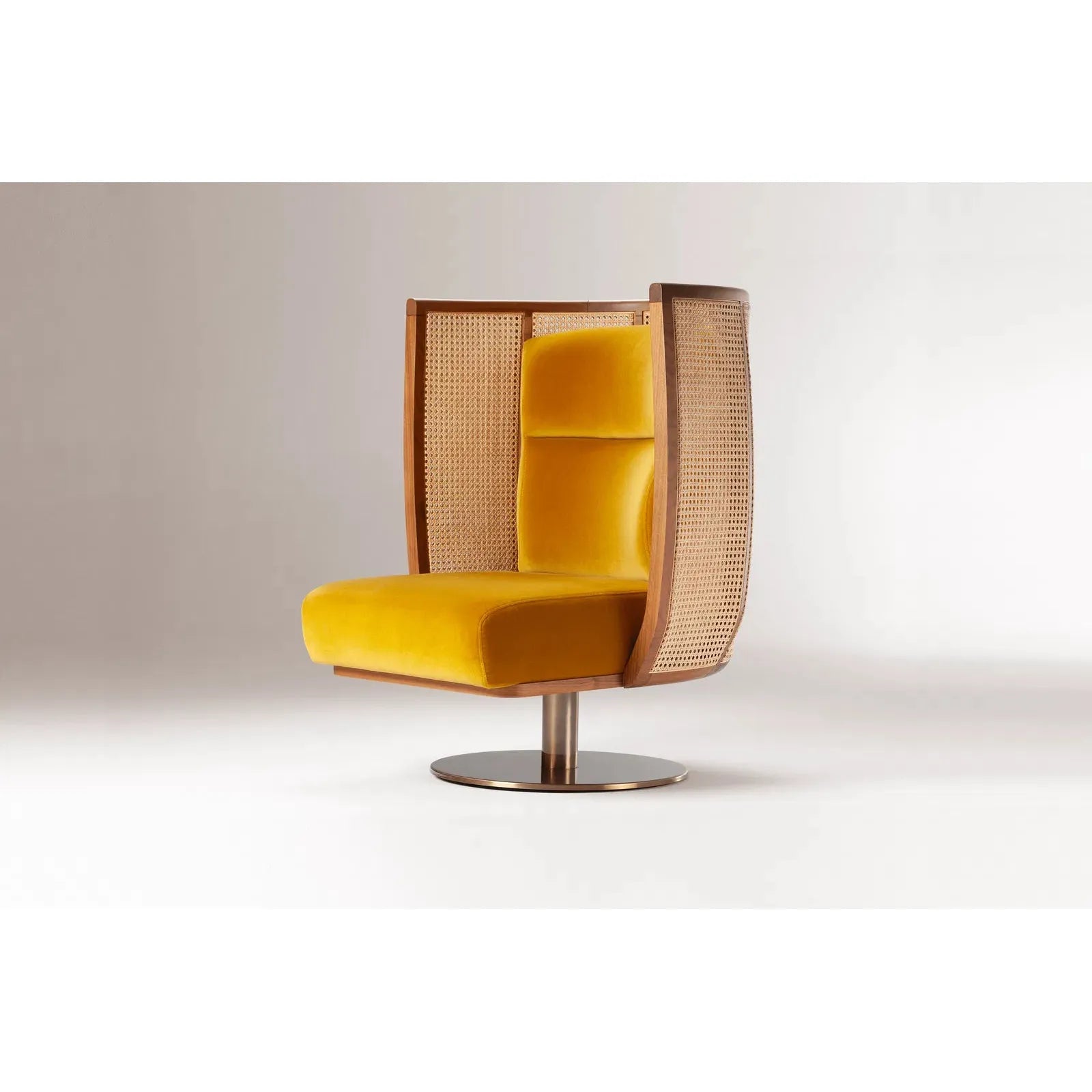 EGOISTA ARMCHAIR - Armchair - Dooq - AIRE