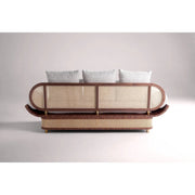 MAJESTIC SOFA - Sofa - Dooq - AIRE