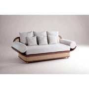 MAJESTIC SOFA - Sofa - Dooq - AIRE