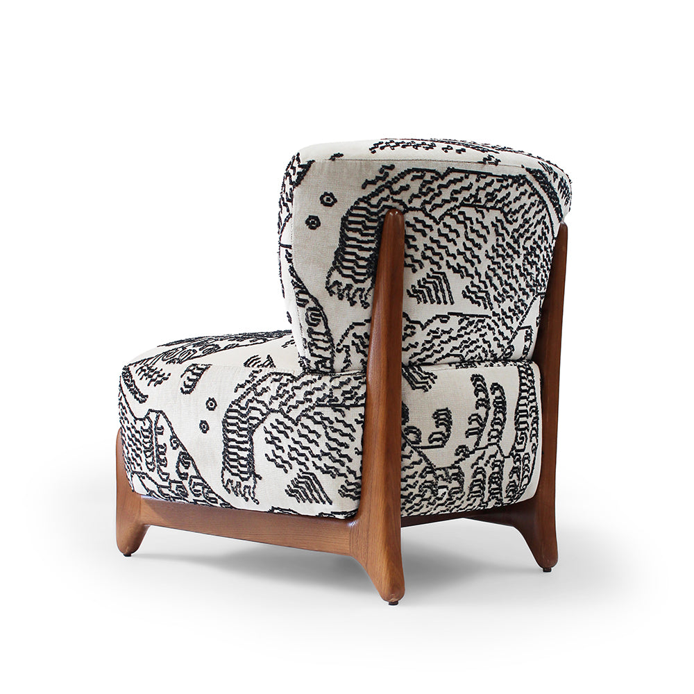 TOBO ARMCHAIR